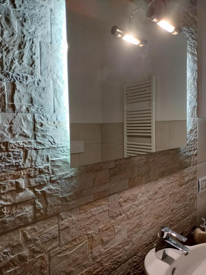 Juliet'S Neighbours- Luxury Apartment Βερόνα Εξωτερικό φωτογραφία