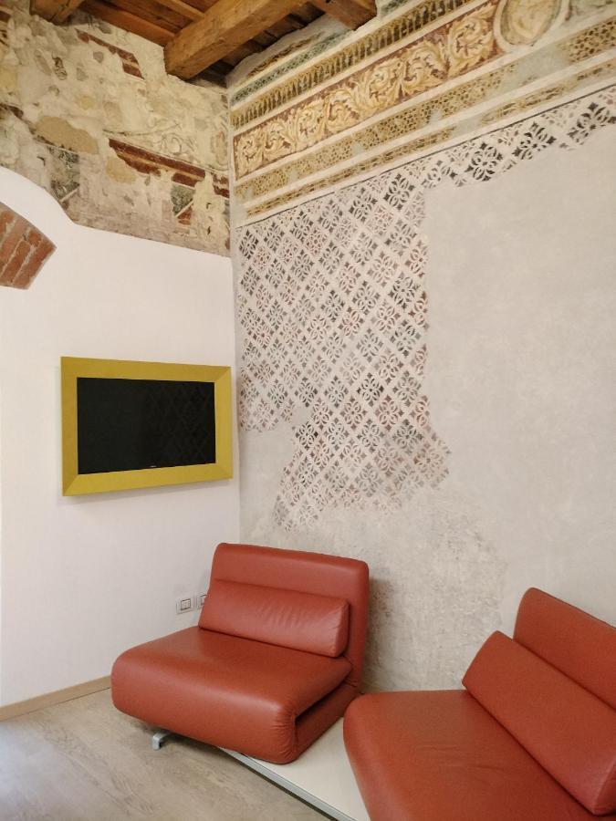 Juliet'S Neighbours- Luxury Apartment Βερόνα Εξωτερικό φωτογραφία